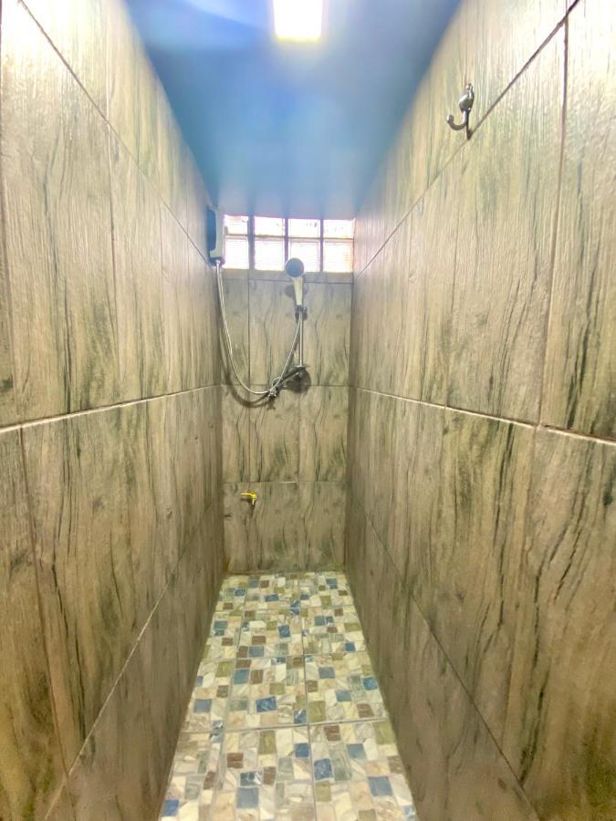 4J Lodge Банкок Екстериор снимка